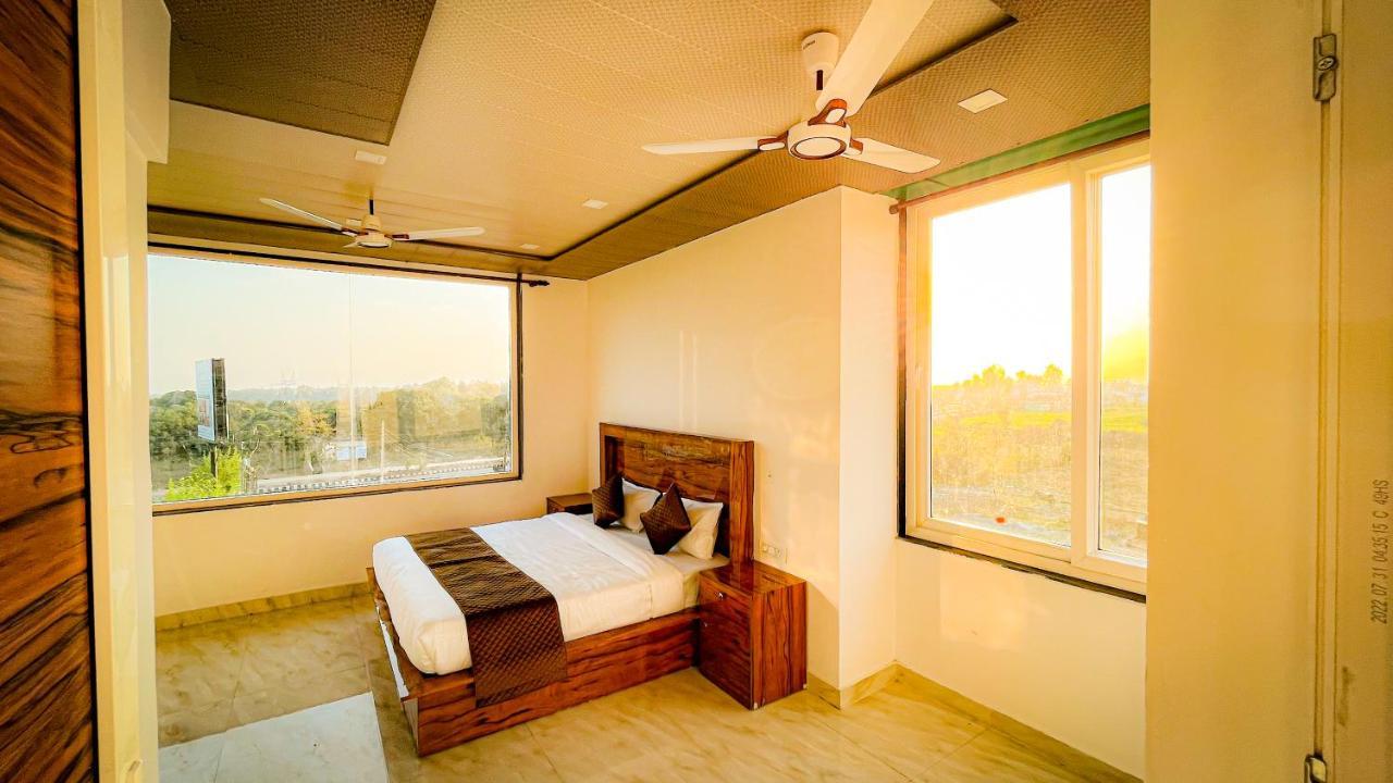 רישיקש Green Dandi Homestay מראה חיצוני תמונה